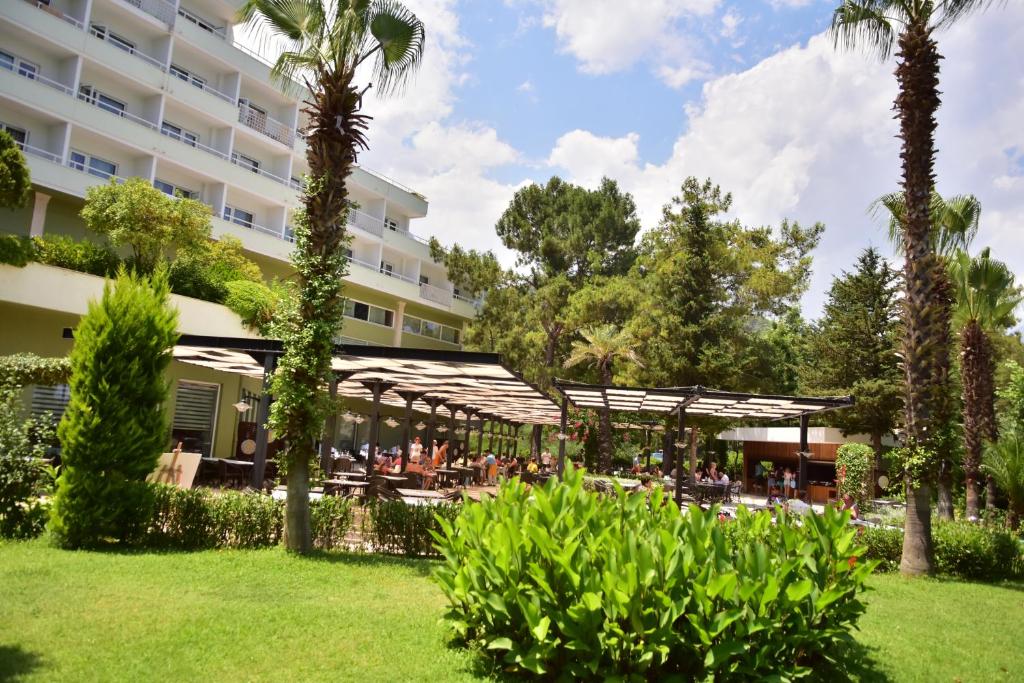 Miarosa Ghazal Resort-2
